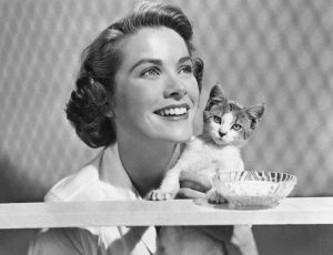 grace-kelly-et-son-chat