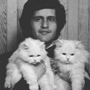 joe-dassin-et-ses-2-chats