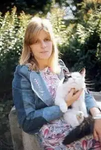 linda-mccartney-et-son-chat