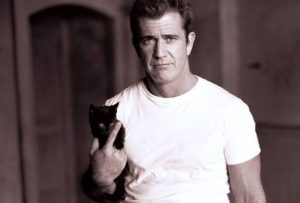 mel-gibson-et-son-chat-2