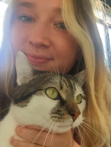 Petsitter Nanterre 92000 - Violette