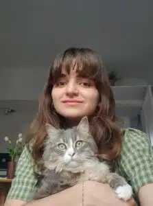 Petsitter Paris 75019 – Pauline