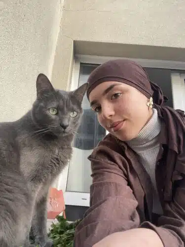 Petsitter Paris 75015 - Ismahane